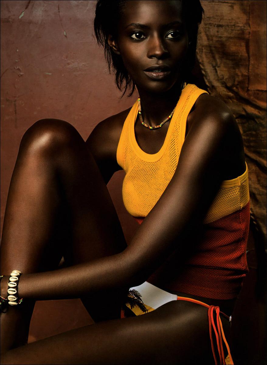 Kiara Kabukuru wallpaper