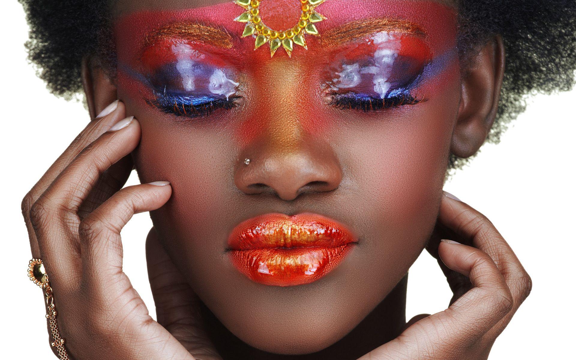 Beautiful Black Women. Black Girl With Great Make Up. Wallpaper Galaxy. Makeup For Black Women, Amazing Face, Creative Make Up Looks