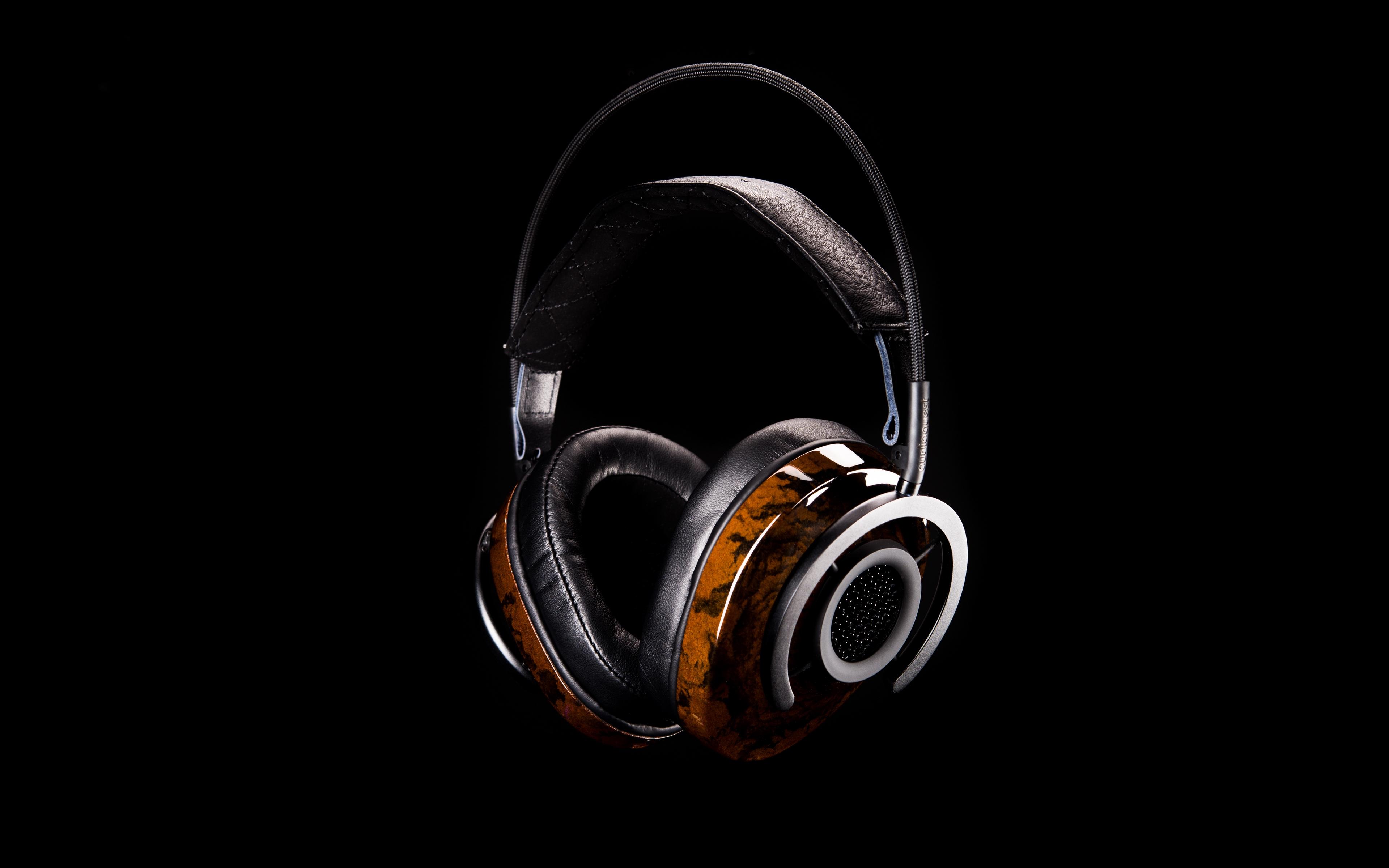 Download wallpaper 3840x2400 audioquest headphones, dacs