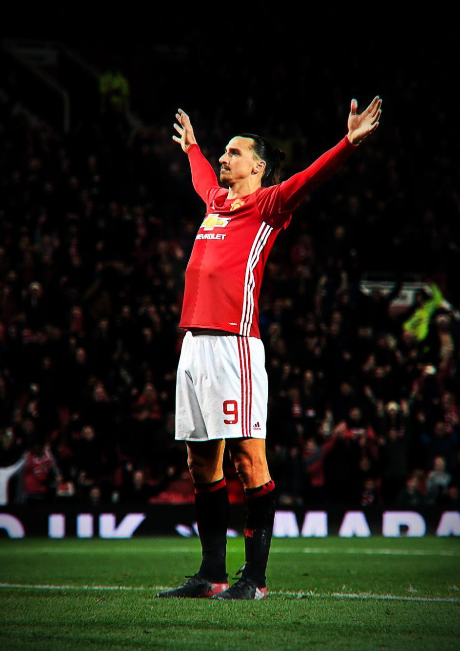 Ibra phone wallpaper for you all