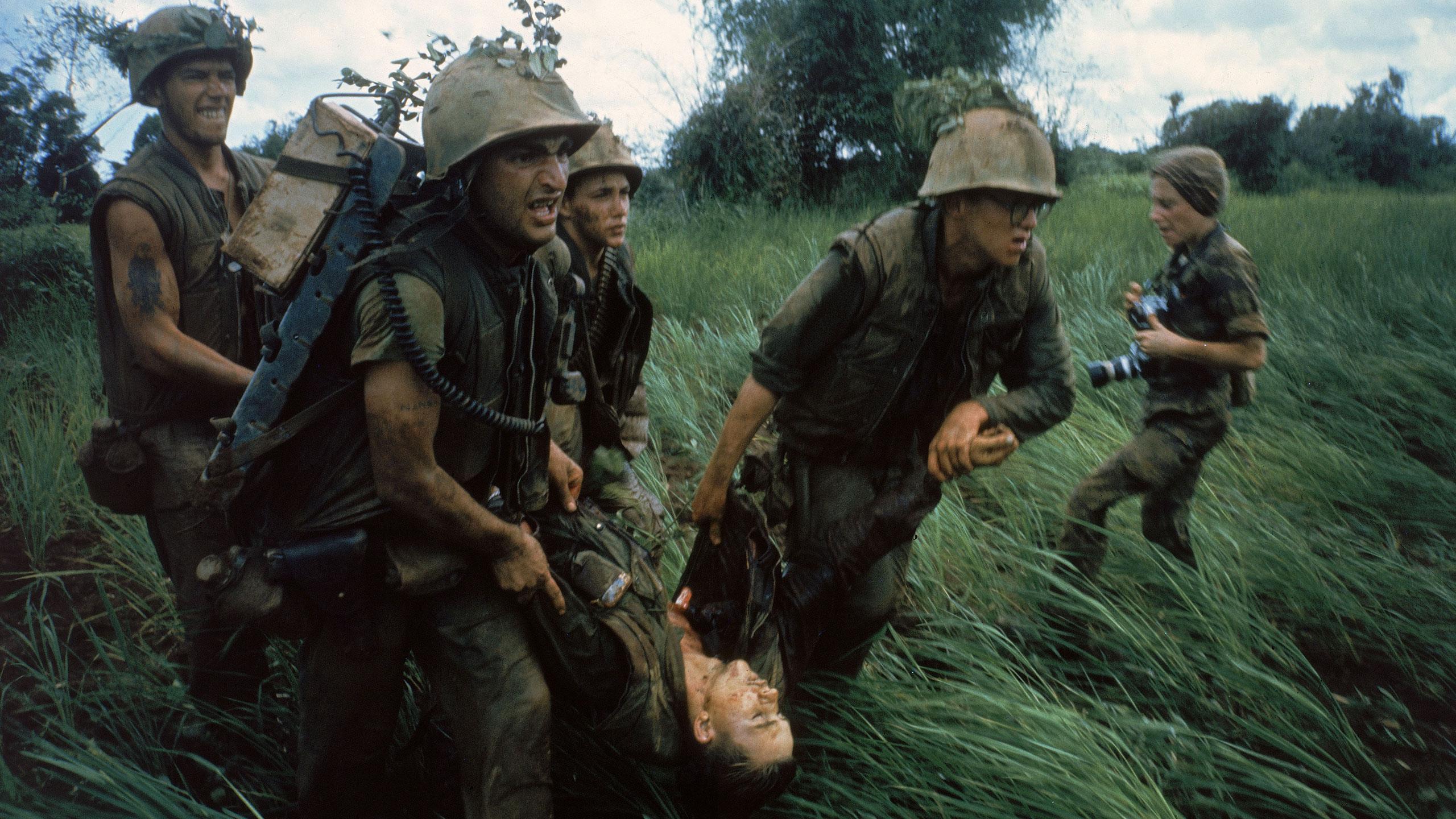 Прически времен вьетнамской войны