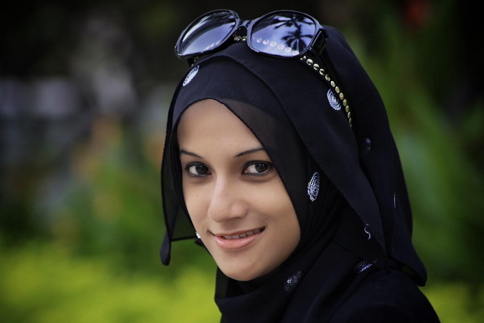 Beautiful Muslim Girl With Hijab.