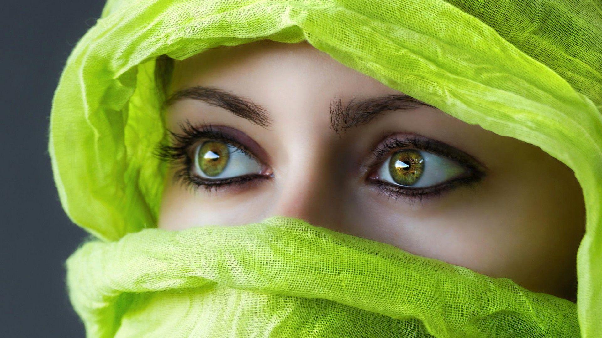 Woman In Hijab Wallpaper Beautiful Muslim Eyes