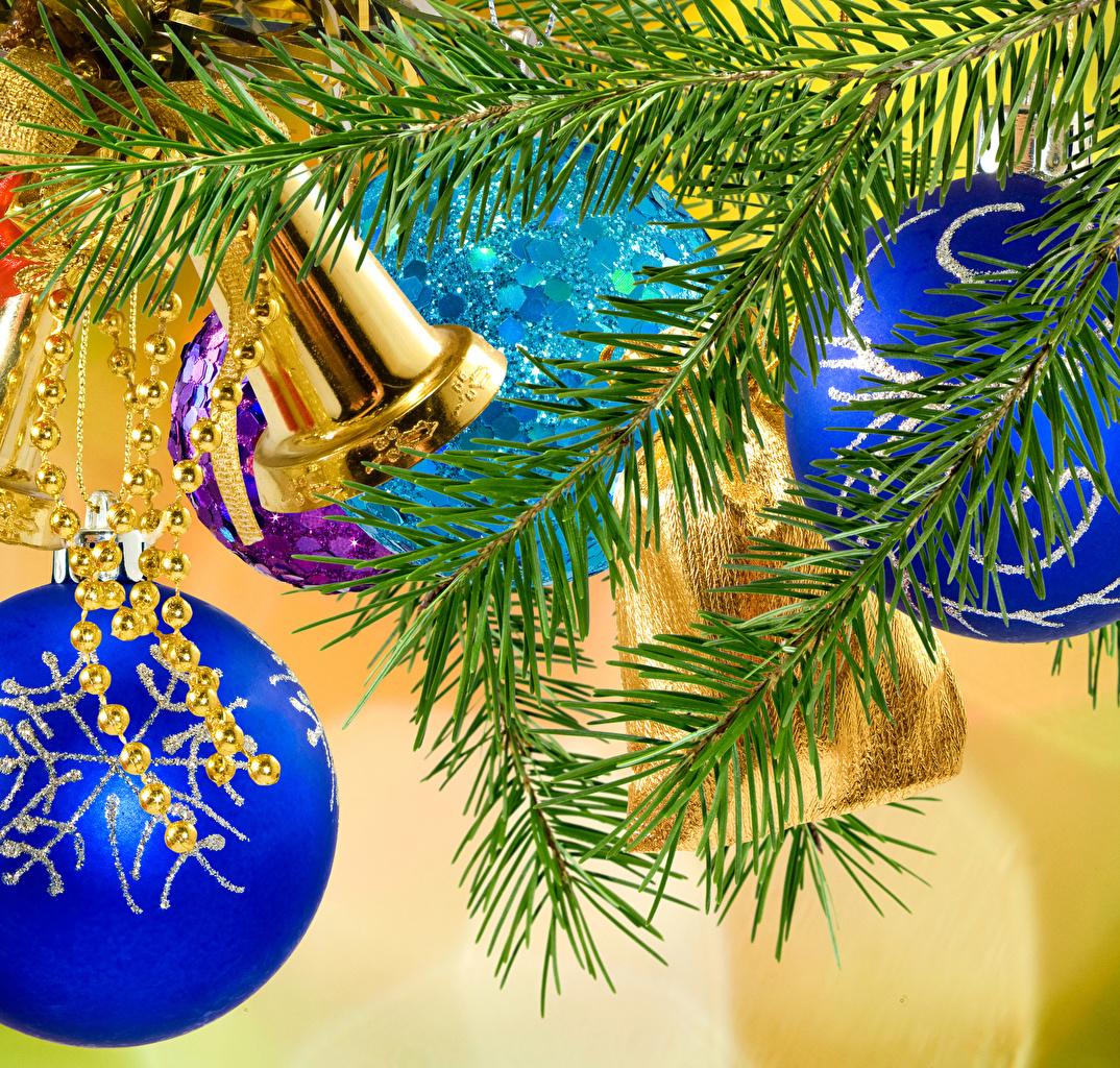 Desktop Wallpaper Christmas Bells Balls Branches