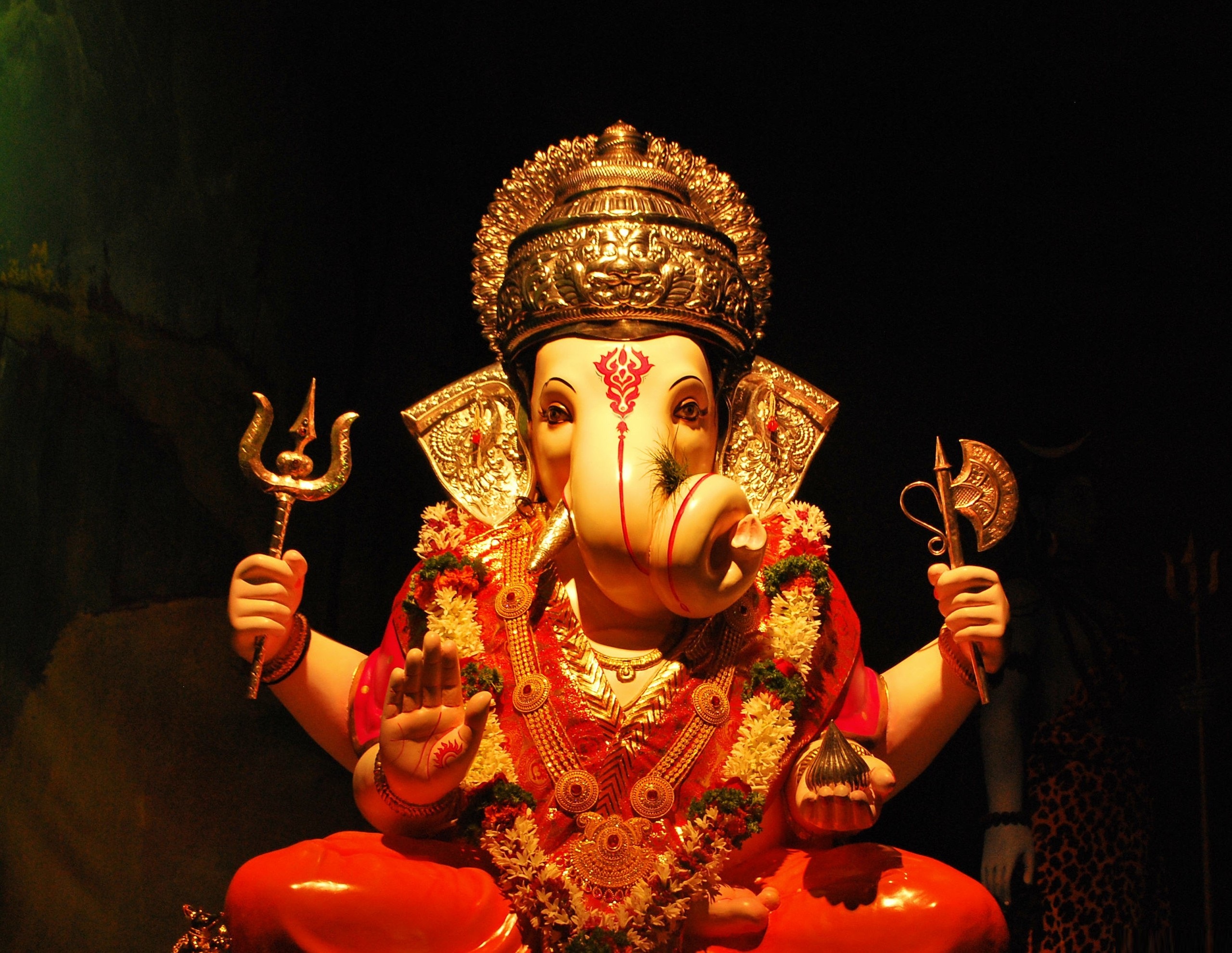 Full Screen Hd Wallpaper Of Lord Ganesha