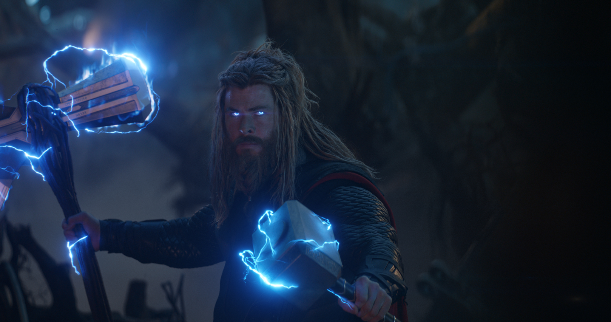 Thor with Stormbreaker and Mjolnir Wallpaper, HD Movies 4K