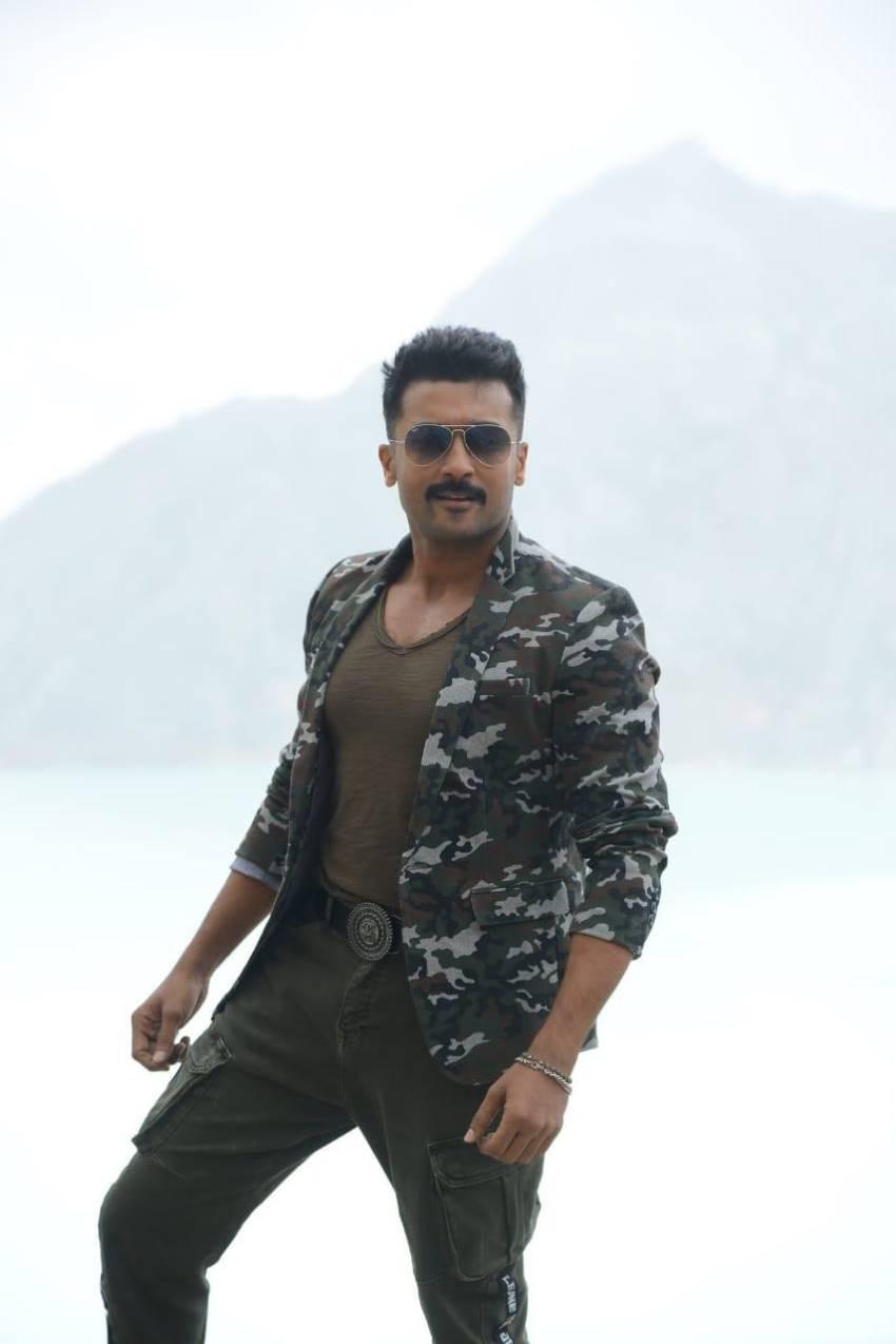 Kaappaan Photo: HD Image, Picture, Stills, First Look Posters