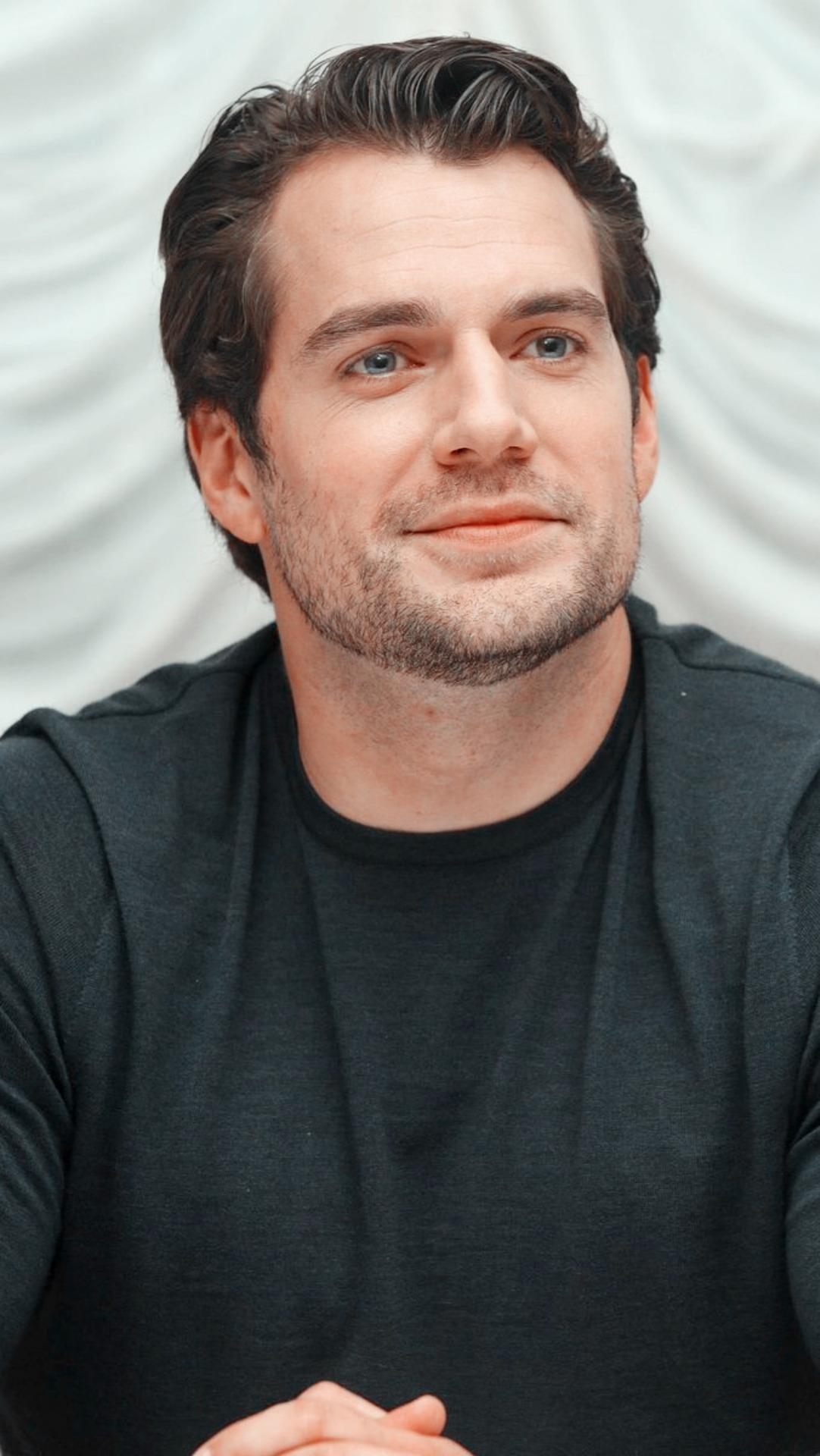 henry cavill wallpaper