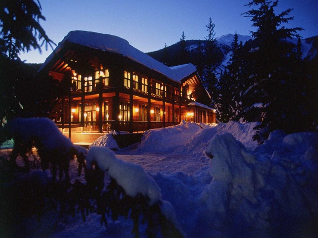 Emerald Lake Lodge, Yoho National Park, British Columbia