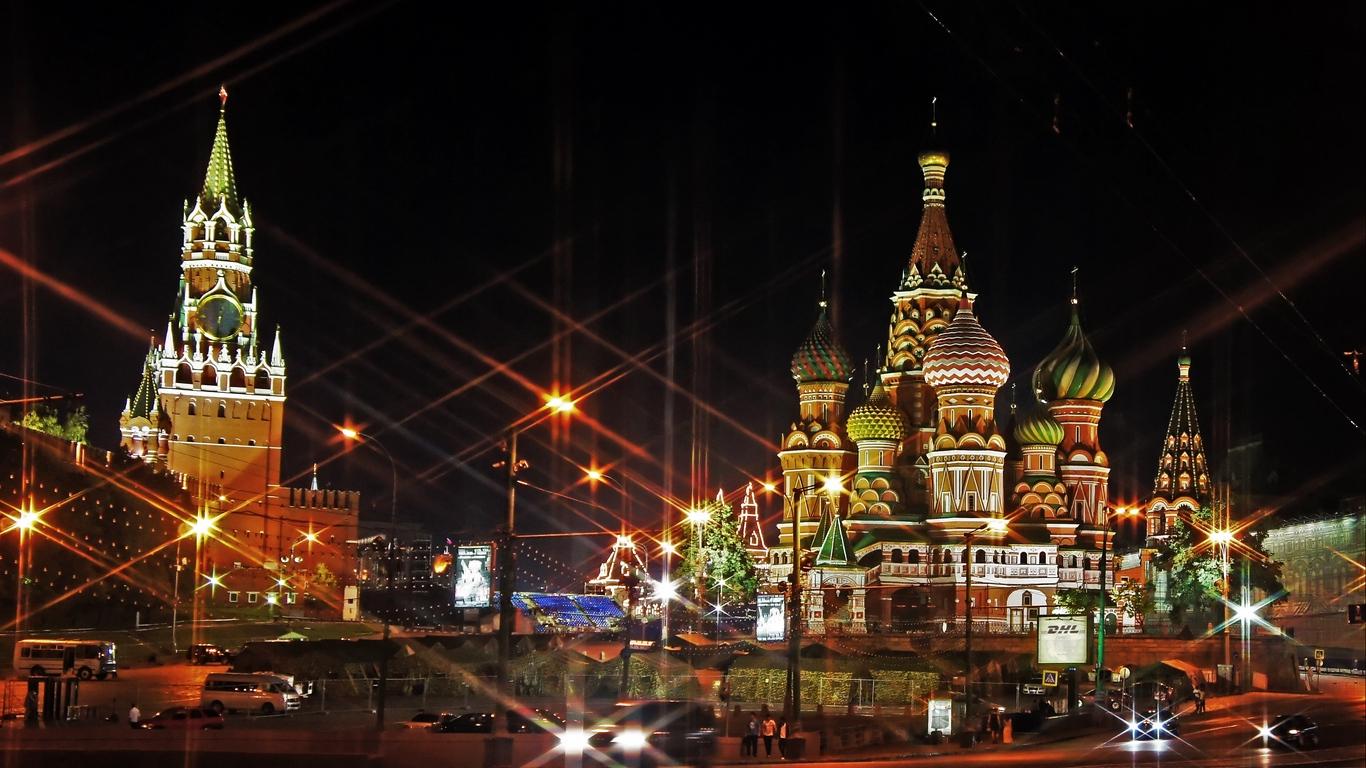 Download wallpaper 1366x768 moscow, russia, red square