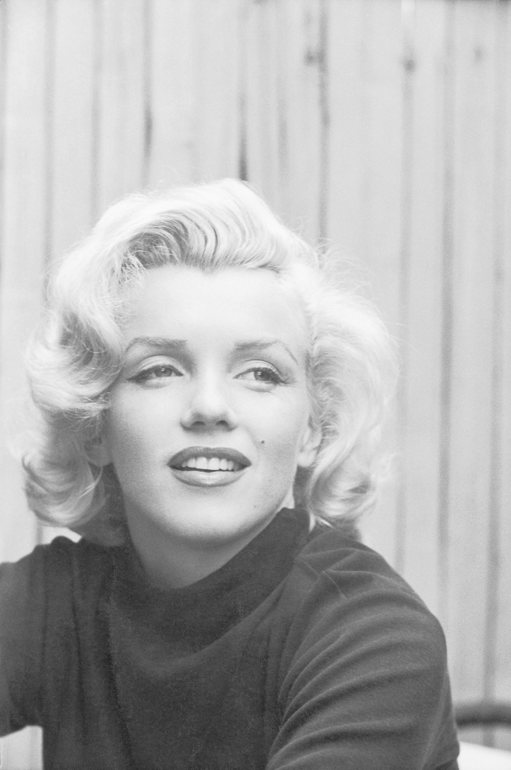 Marilyn Monroe Phone Wallpapers - Wallpaper Cave