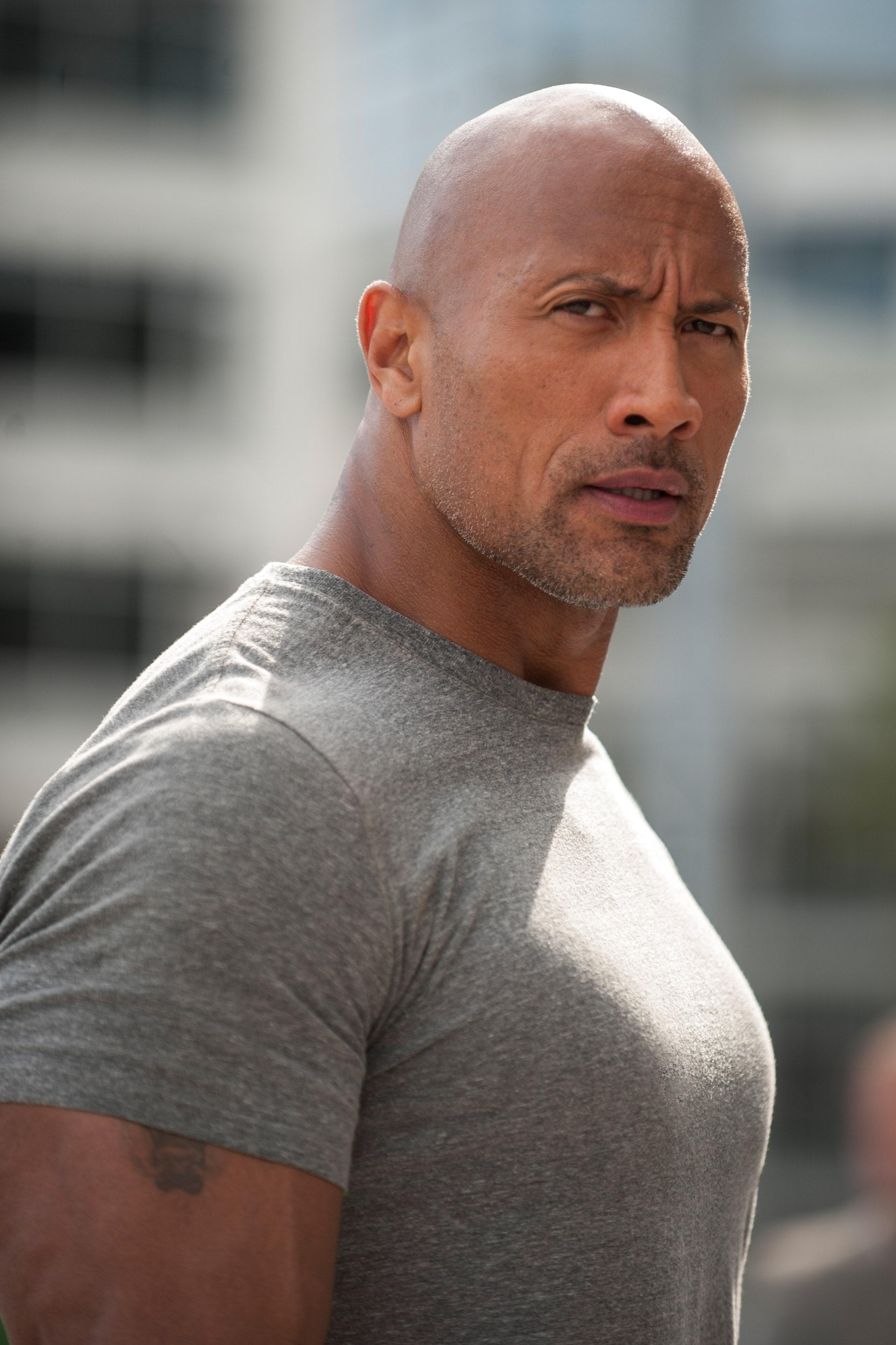 Dwayne Johnson HD Wallpaperwallpaper.net