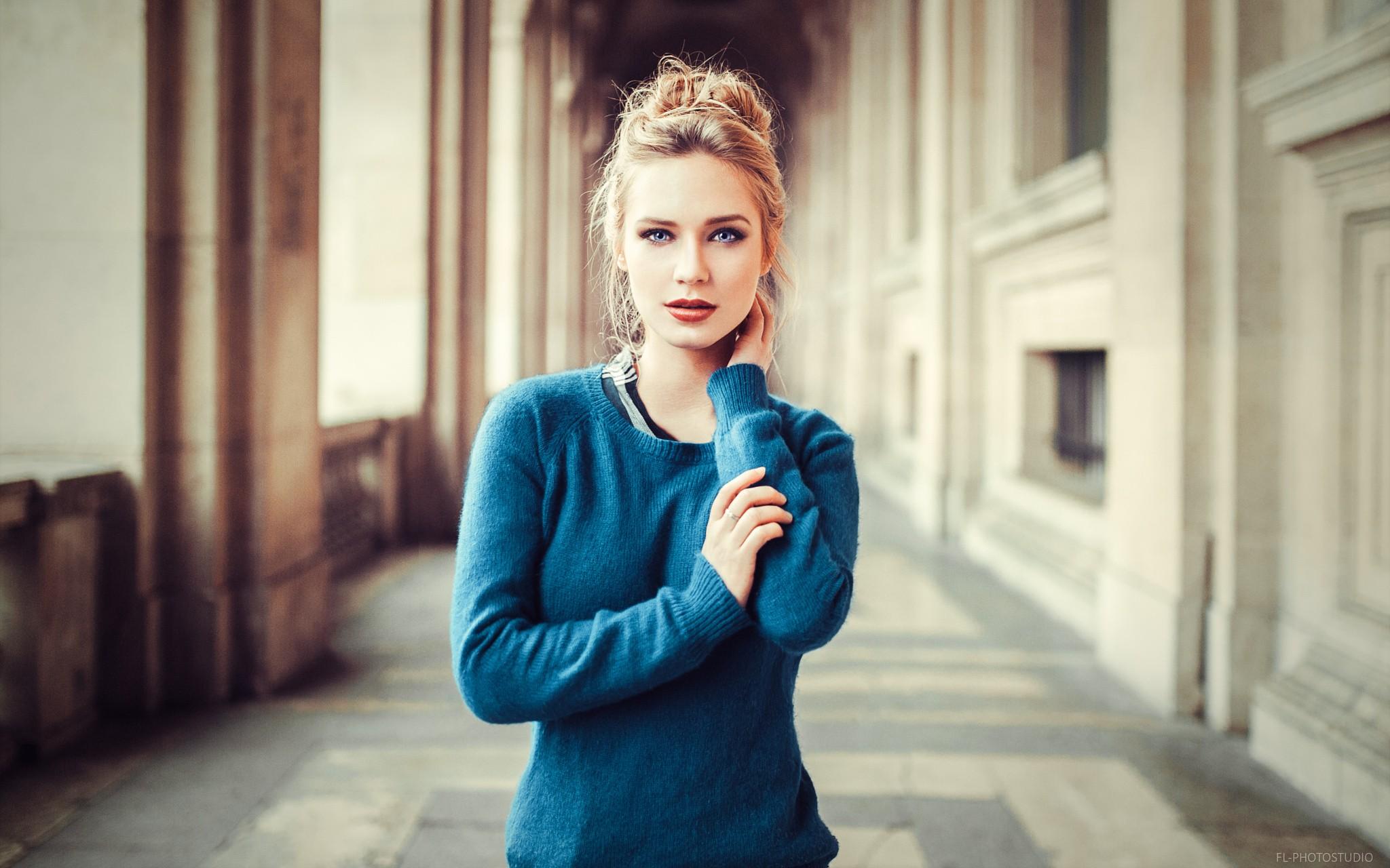 Eva Mikulski HD Wallpaper. Background Imagex1280
