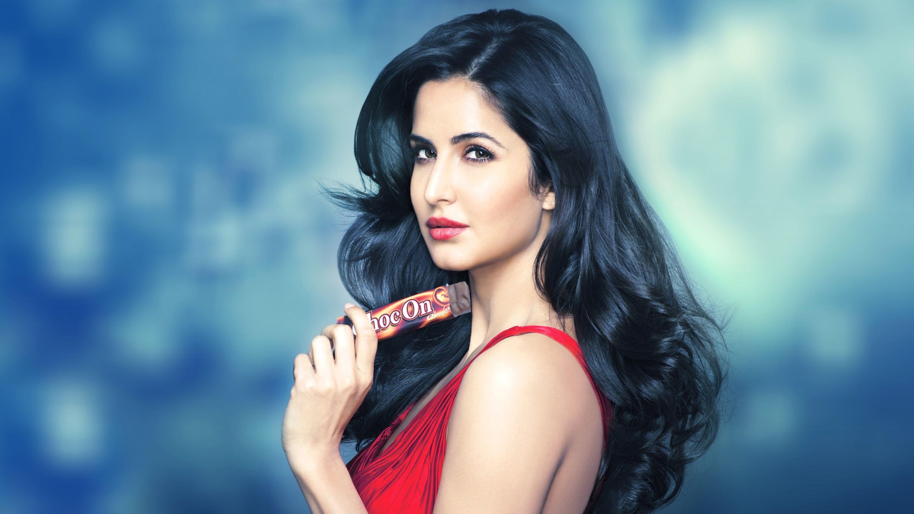 HD Wallpaper of Katrina Kaif