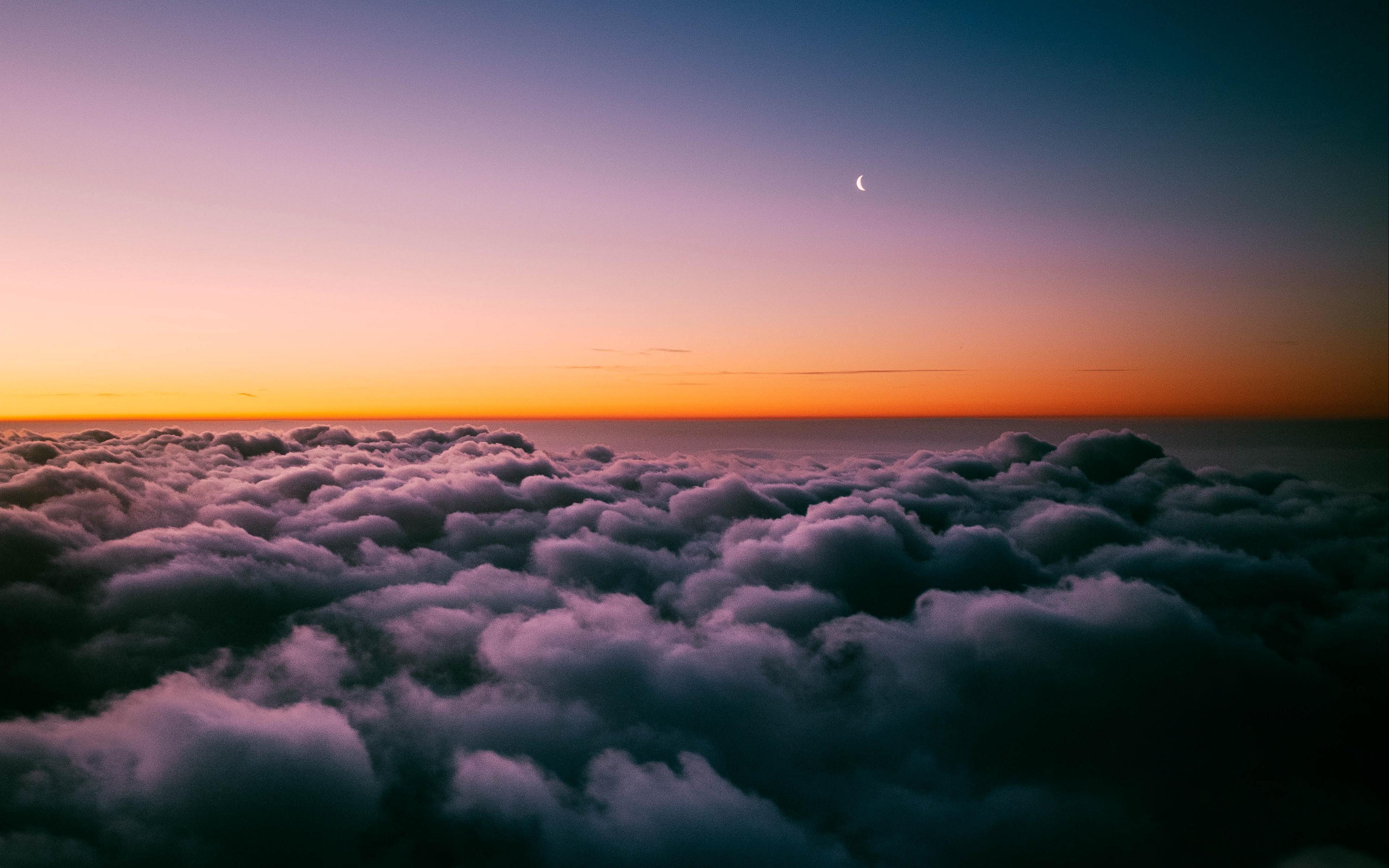 Download wallpaper 3840x2400 clouds, porous, sunset, sky