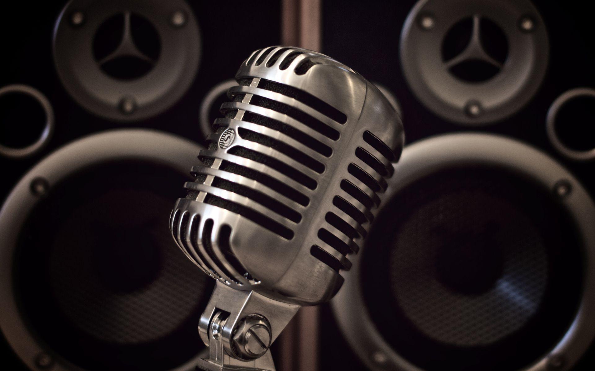 Microphone Wallpaper Background