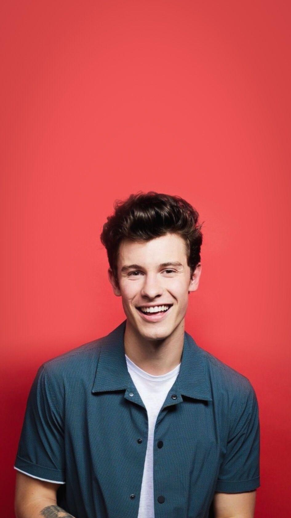 Shawn Mendes Cute Mendes Wallpaper Download