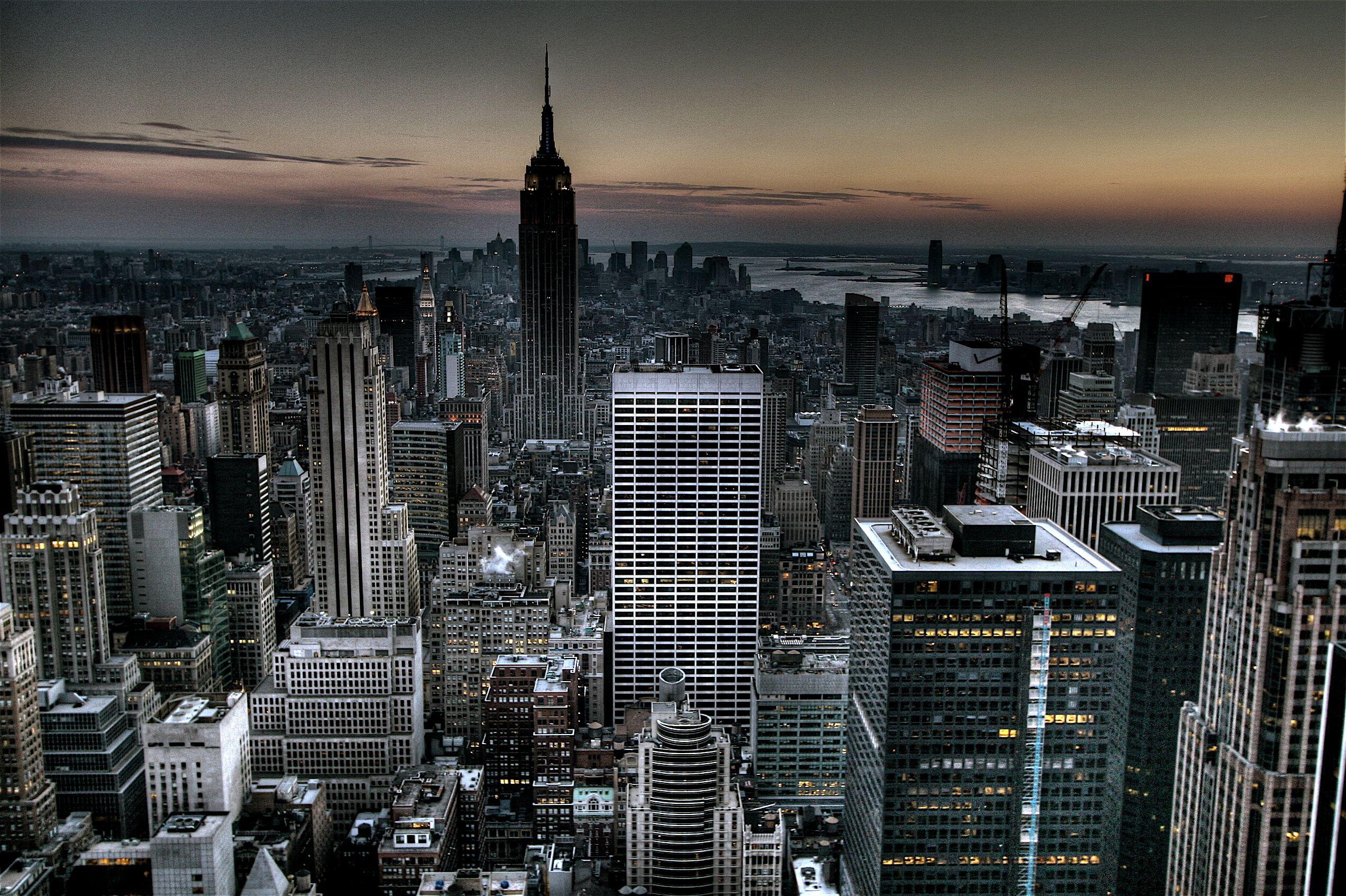 New York City HD Wallpaper For Desktop HD #NYC. New york city background, New york wallpaper, City skyline wallpaper
