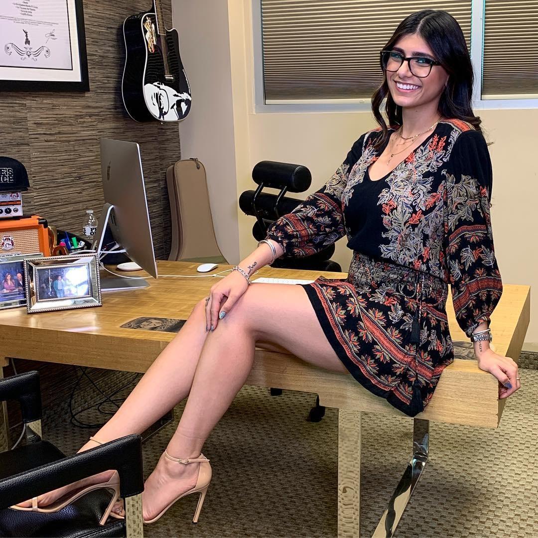 Mia Khalifa HD Wallpapers - Wallpaper Cave