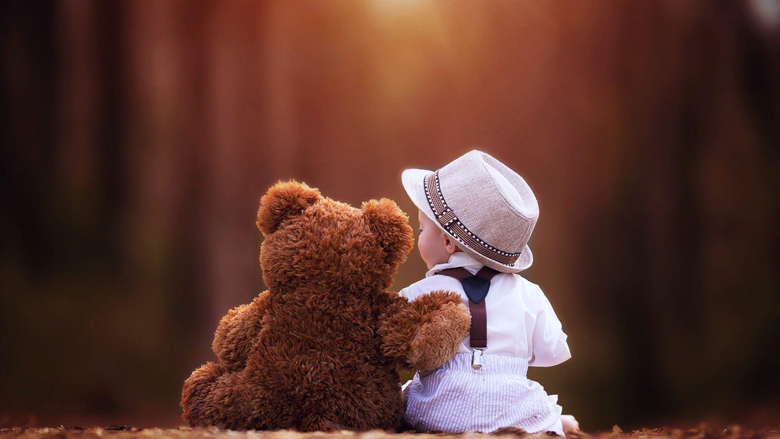Cute Baby With Teddy Bear HD desktop wallpaper High