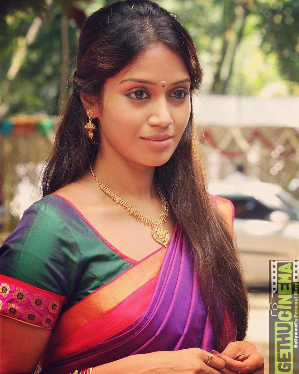 Actress Nivetha Pethuraj HD Photo. Nivetha pethuraj