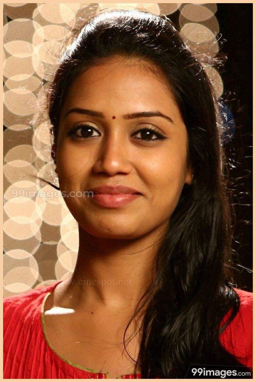 Nivetha Pethuraj Cute HD Photo (1080p). Nivetha pethuraj