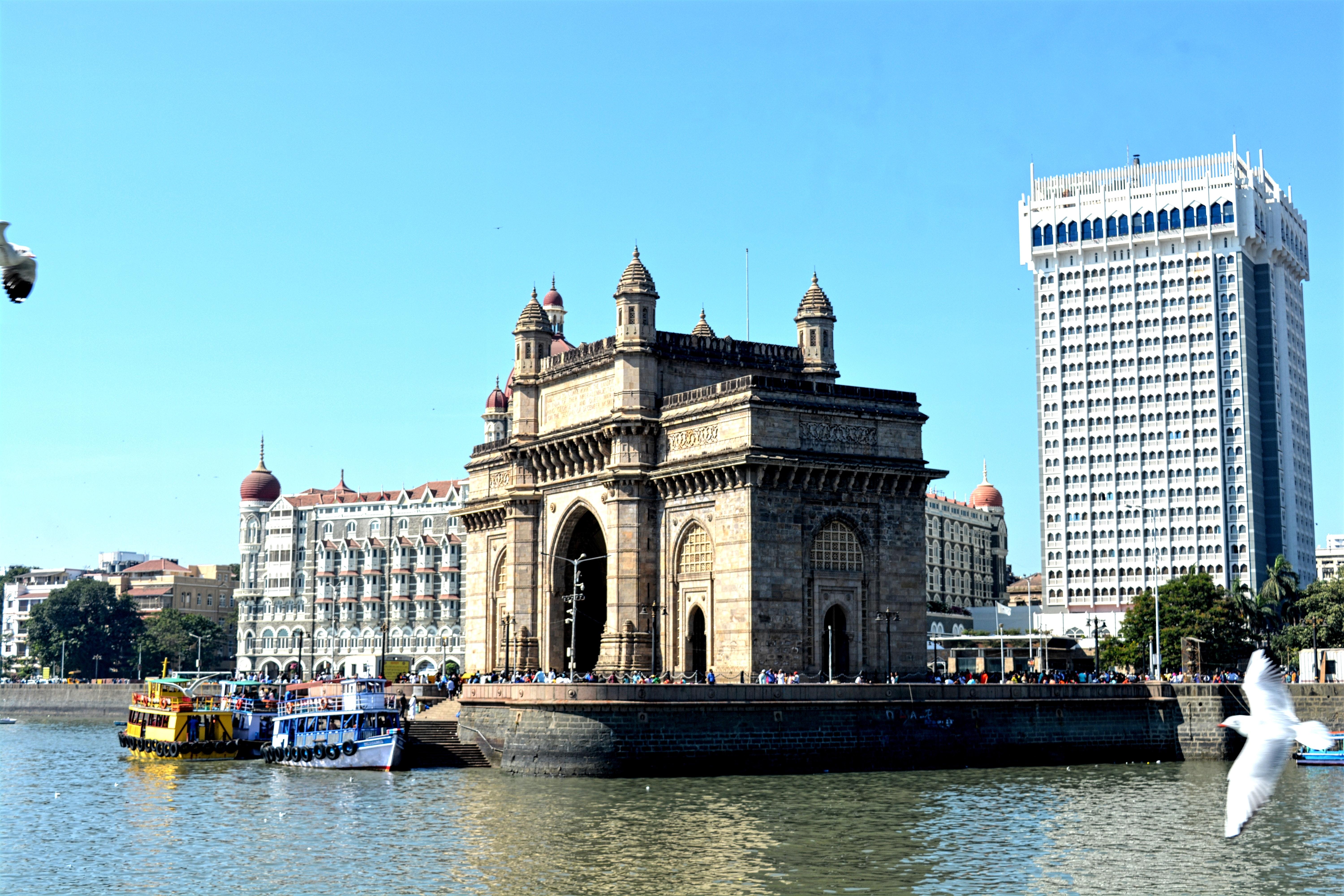 Free of Gateway of India, Mumbai colaba