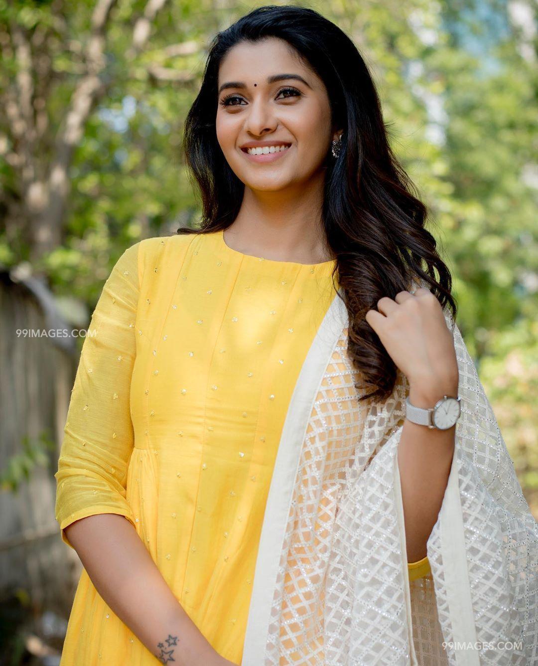 Priya Bhavani Shankar Latest Hot HD Photo