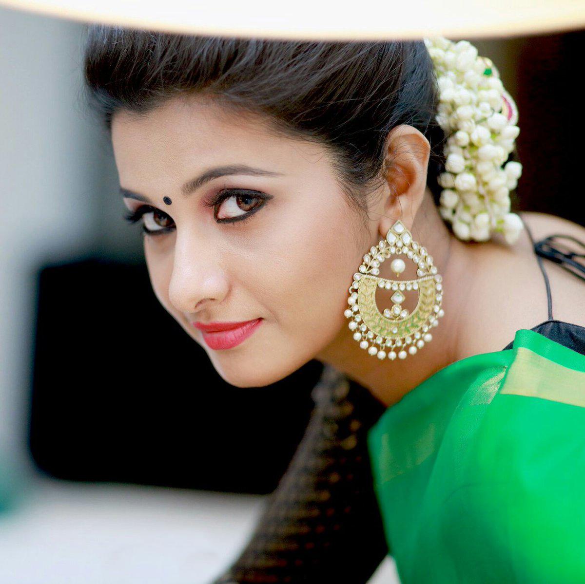 Priya Bhavani Shankar Cute Picture And Image Collections
