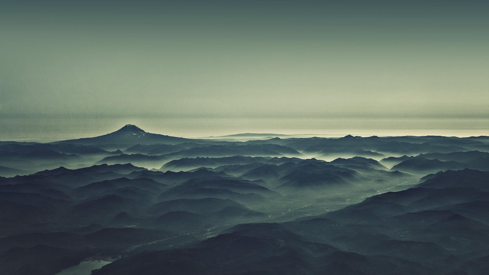 Fogy Mountains Wallpaper