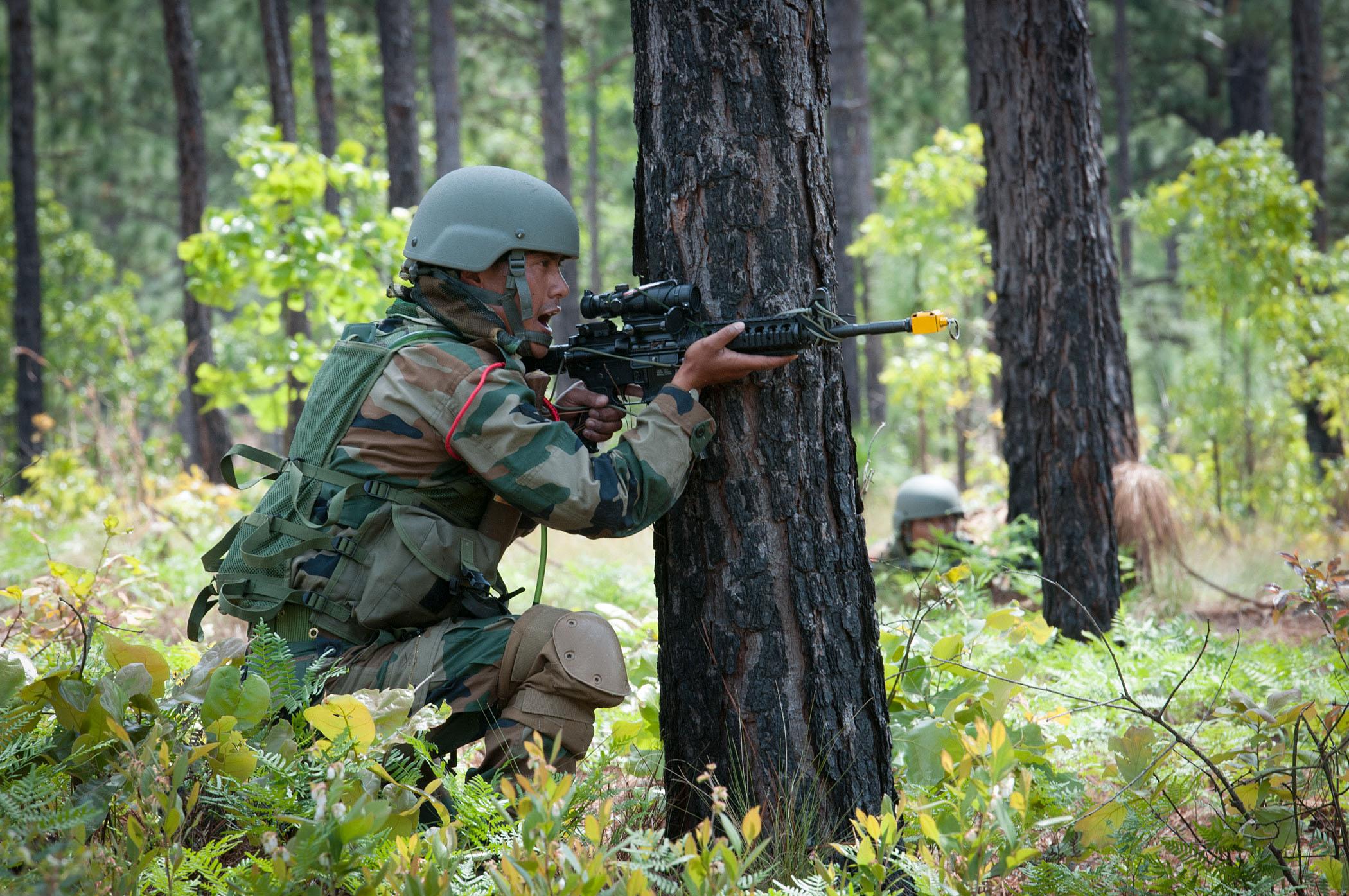 Indian Army In Action Army, HD Wallpaper
