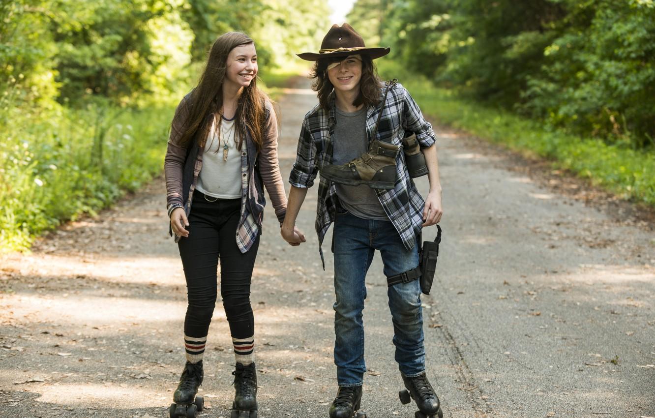 Photo Wallpaper Carl Grimes, Chandler Riggs, Walking