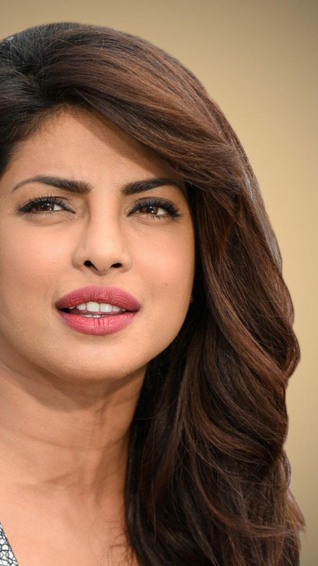 Mobiles HD Resolutions Chopra, Download