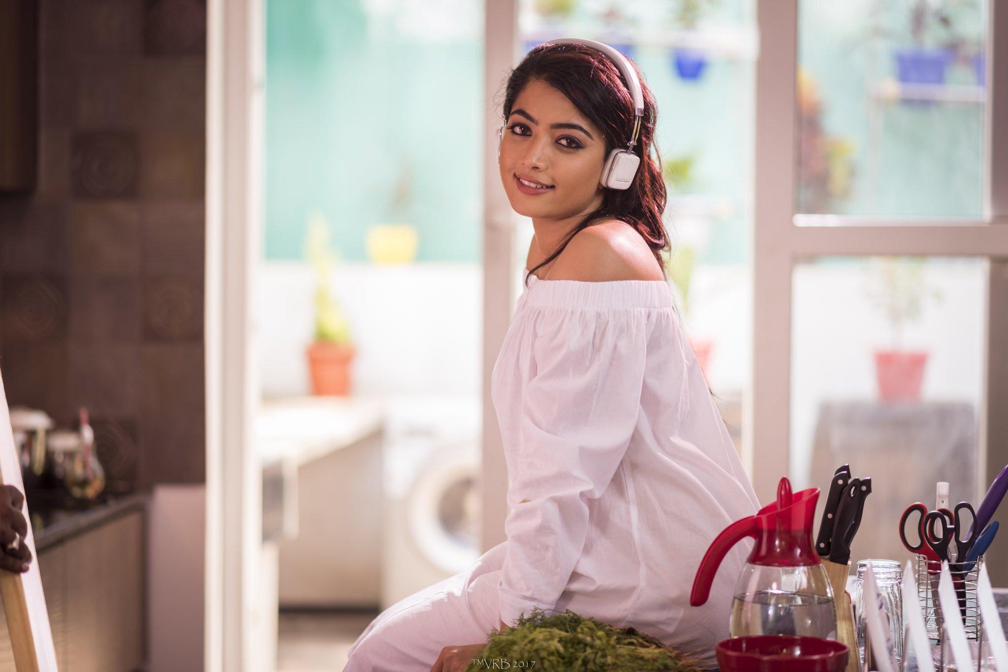 Geetha Govindam Movie Heroine Rashmika Mandanna Photo