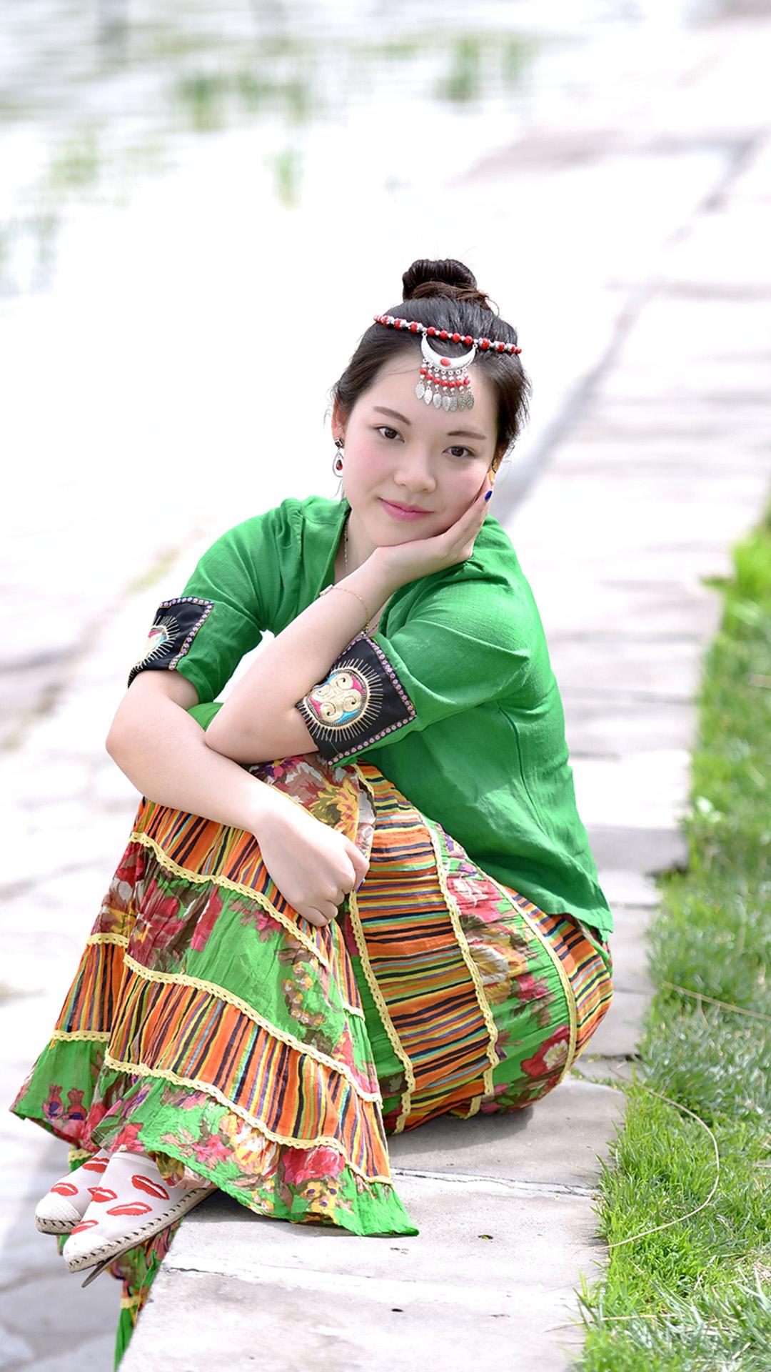 Cute Chinese girl Wallpaper and Background for iPhone