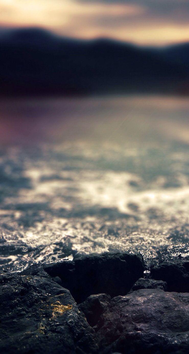 Water Rocks Blur iOS7 iPhone 5 Wallpapers