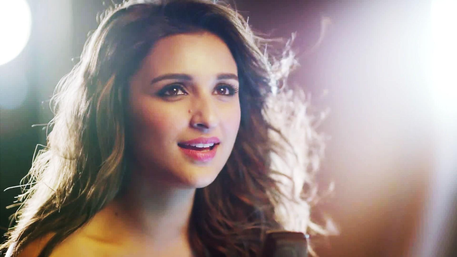 parineeti chopra computer background. parineeti
