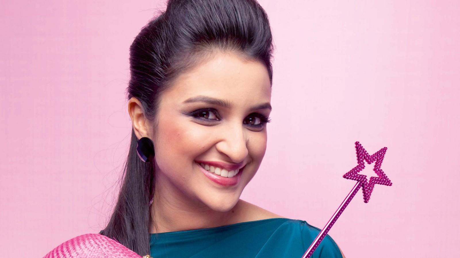 Parineeti Chopra 17 1600x900 Resolution HD 4k