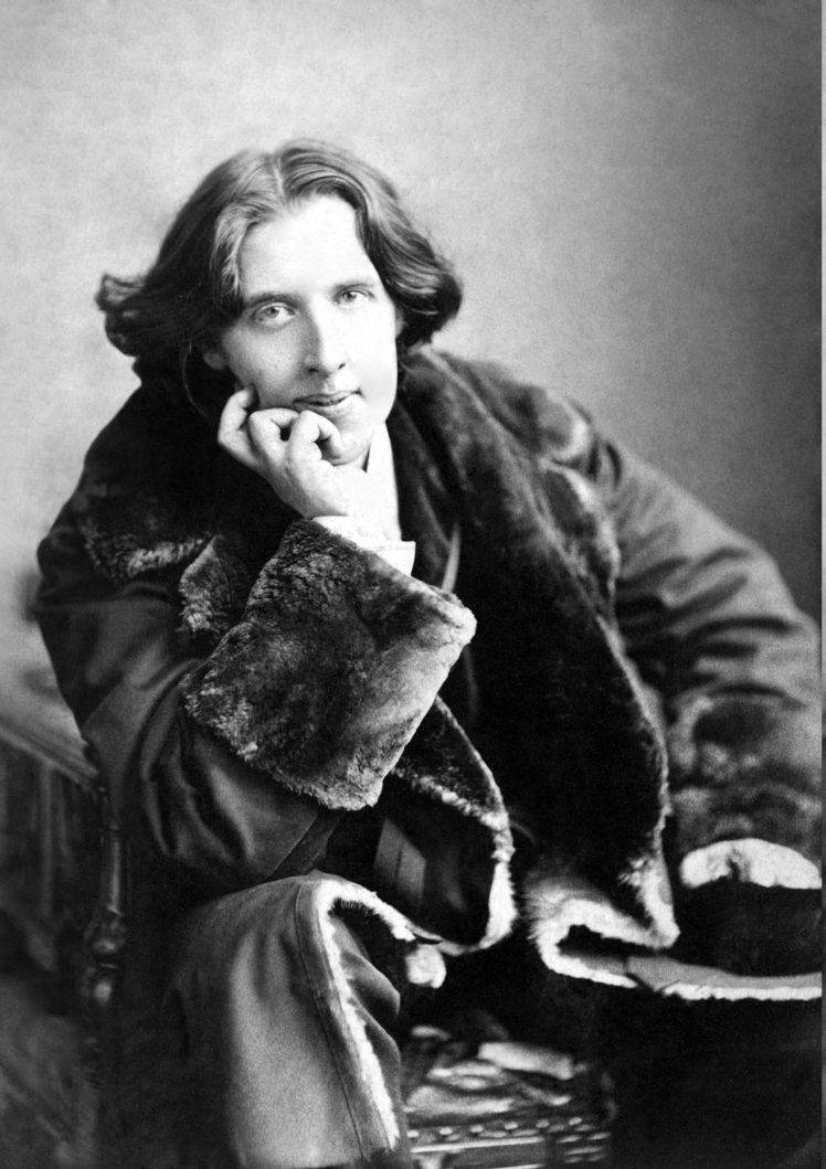 men, Oscar Wilde, Writers, Monochrome, Vintage, Smiling, Fur