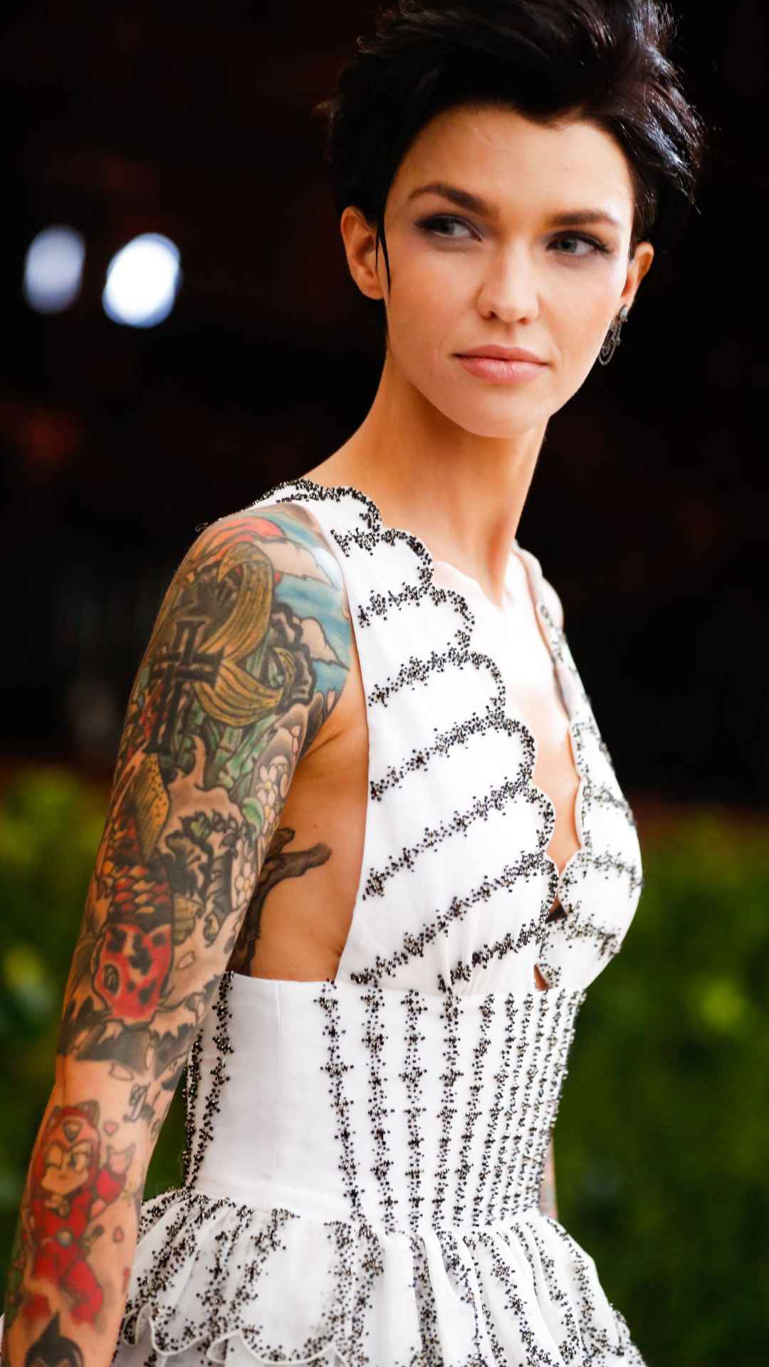 Ruby Rose Mobile Wallpaper, Picture, Image, Background