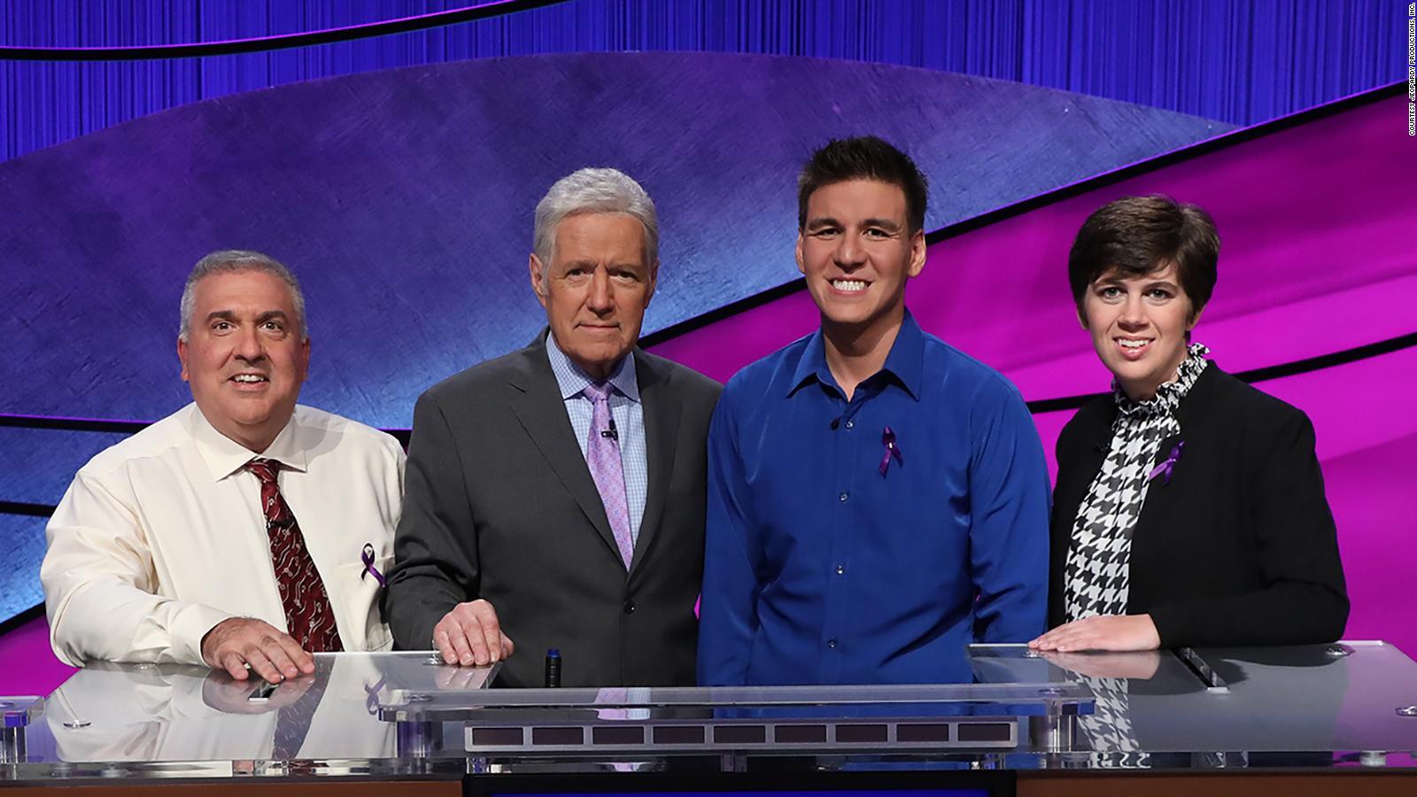 'Jeopardy!' contestant sets records with aggressive strategy
