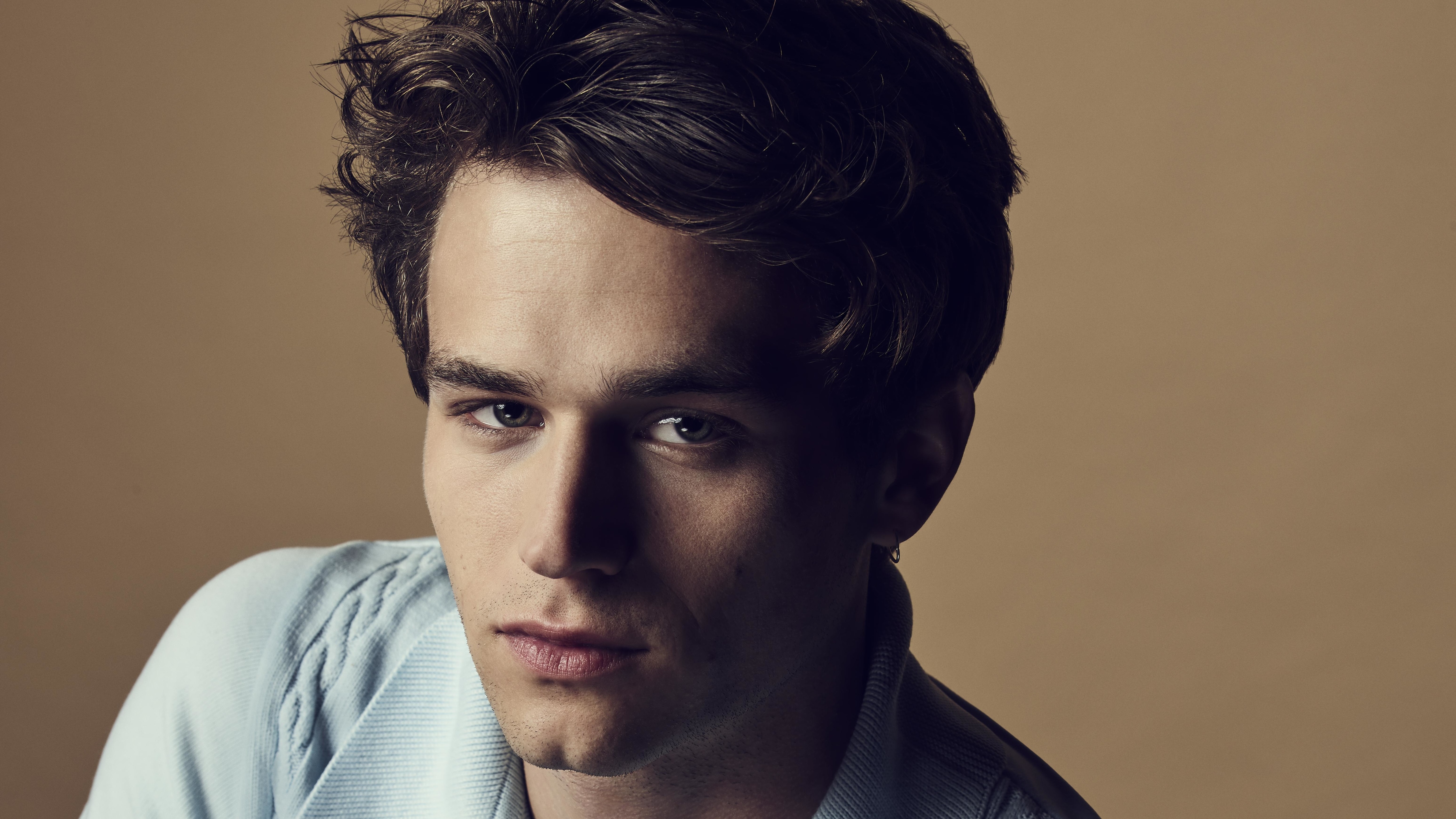 Brandon Flynn In 13 Reasons Why Season 2 2560x1024