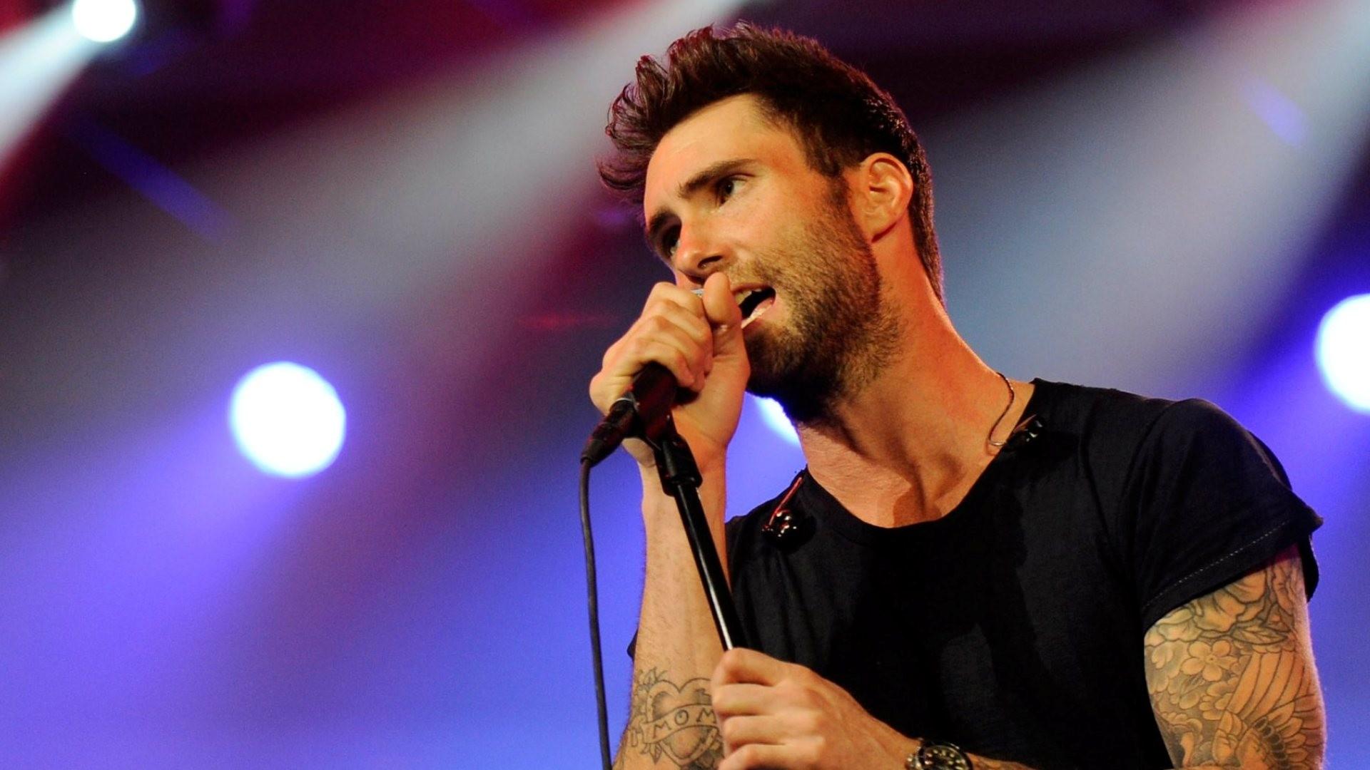 Adam Levine Desktop Wallpapers - Wallpaper Cave