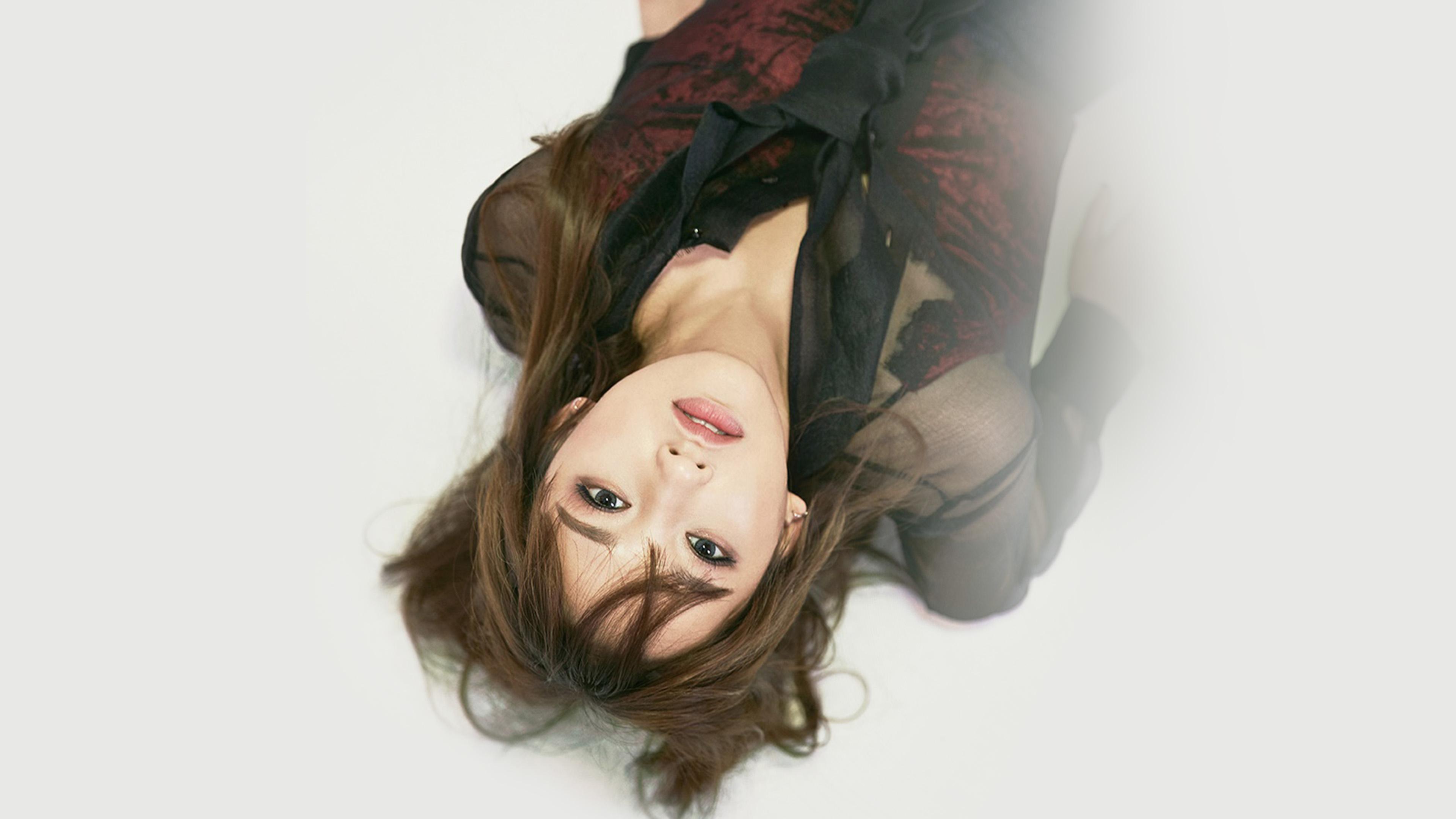 desktop wallpaper. kpop sejung ioi girl white