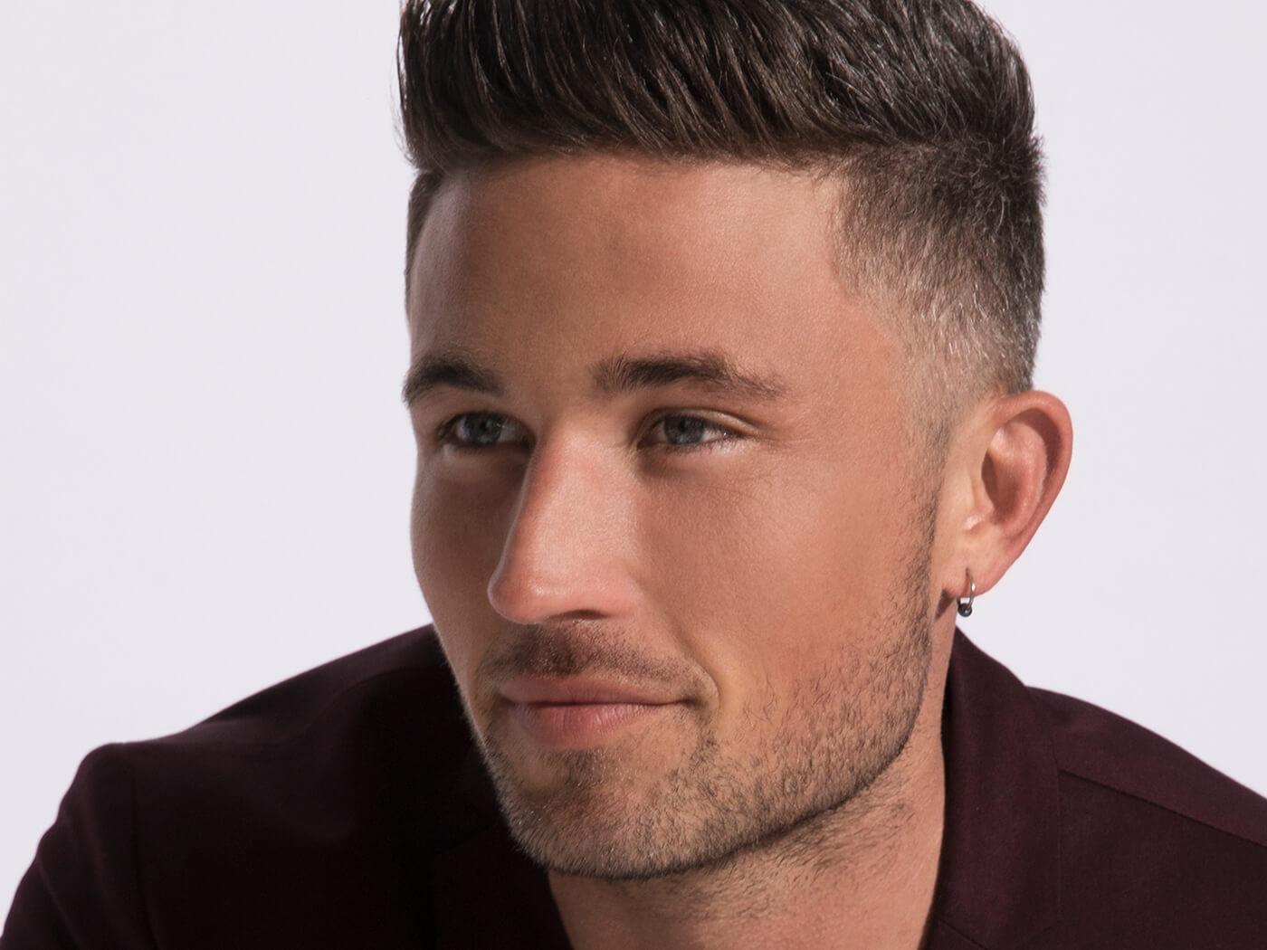 Michael Ray releases heartbreaking “Her World or Mine” video