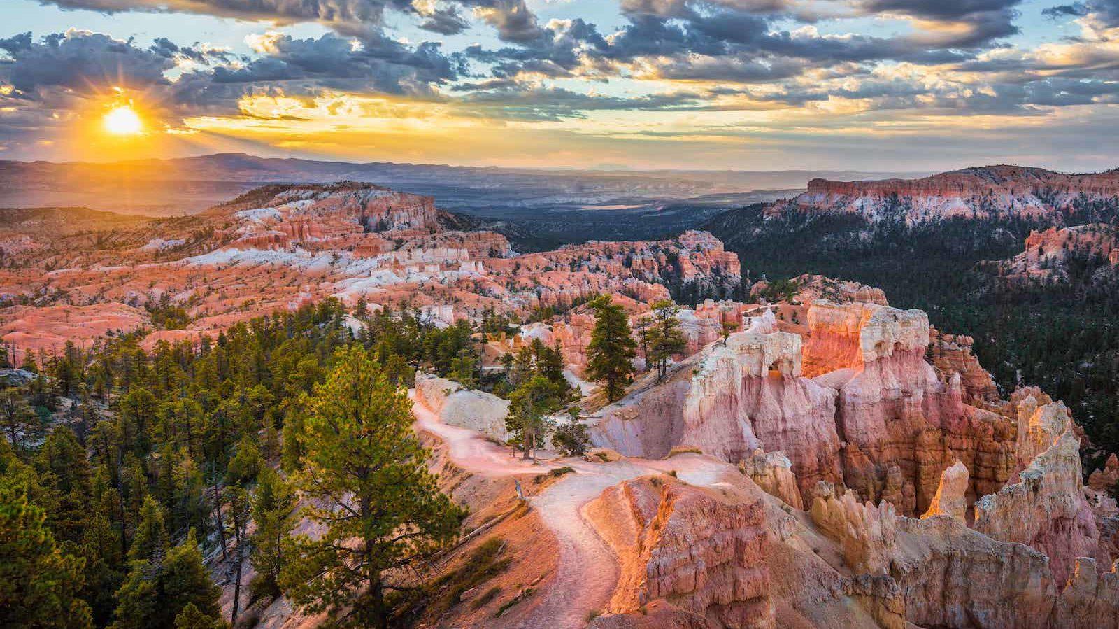 Zion & Bryce Canyon Driving Tour App