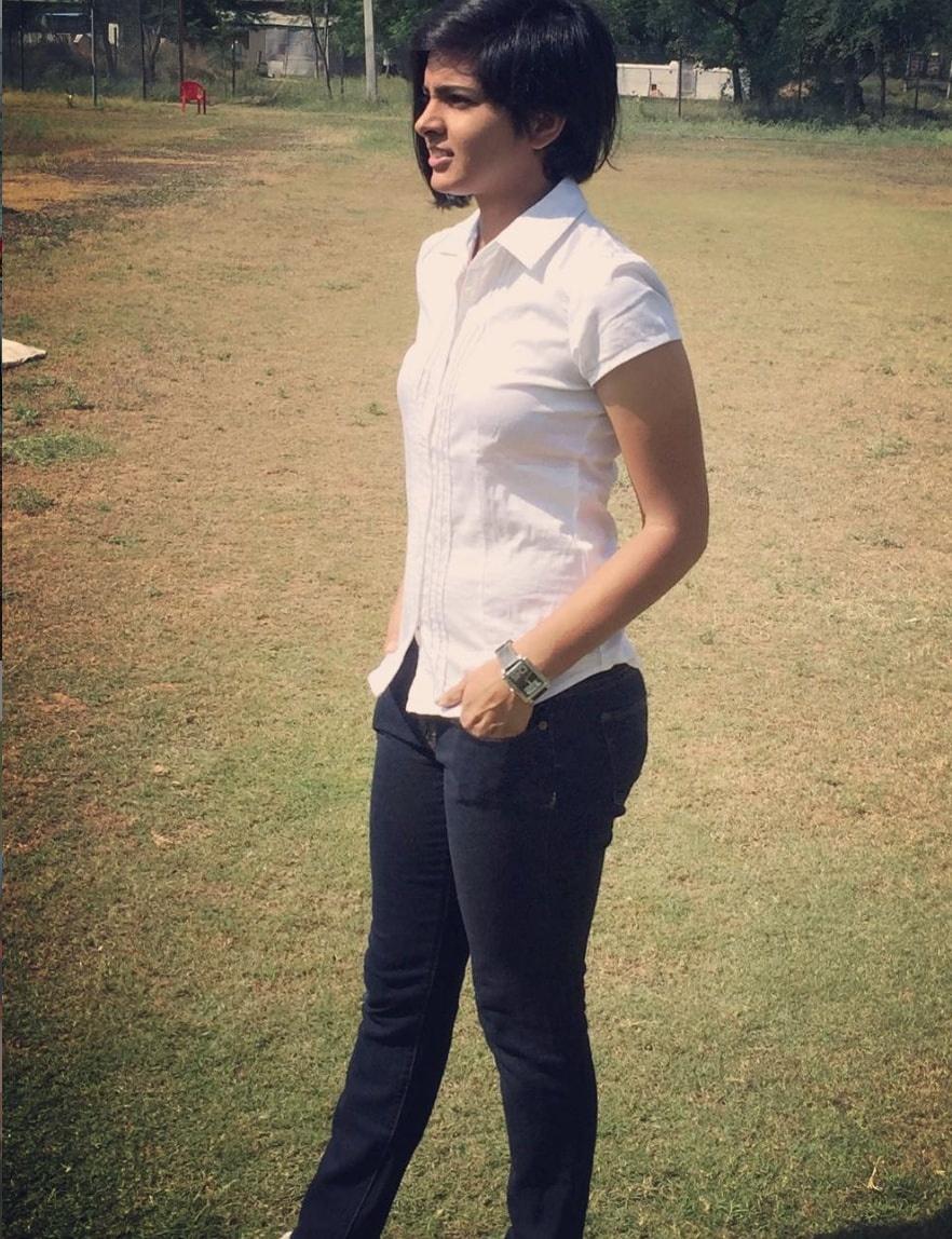 What are the picture of Priya Punia?