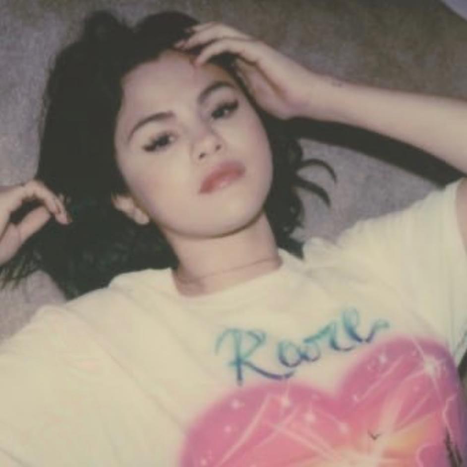 Selena Gomez Rare wallpaper