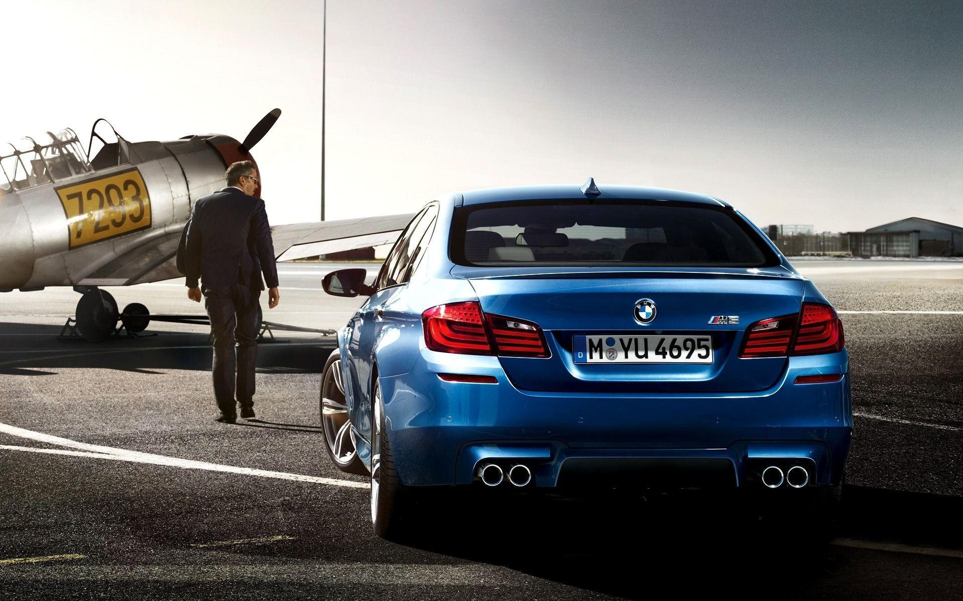 BMW M Logo Wallpaper