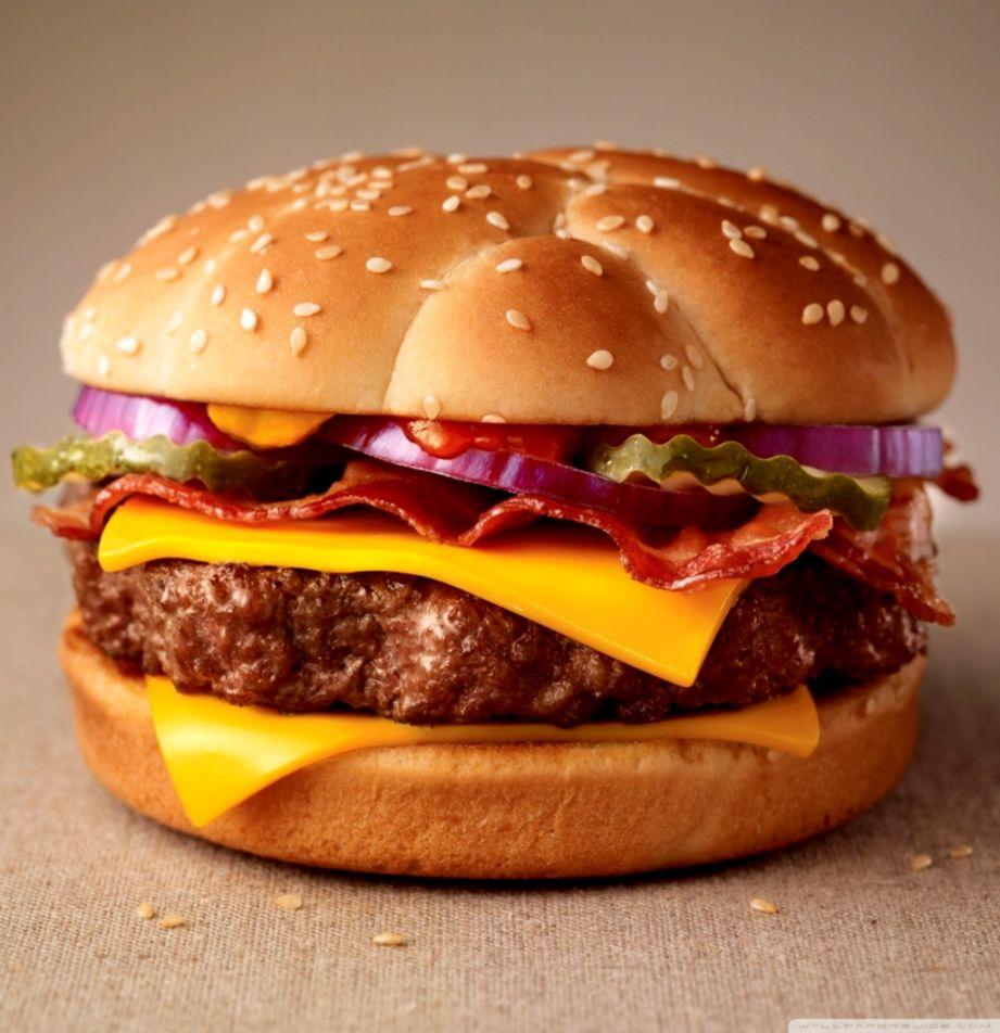 Delicious Fast Food Burger Wallpaper